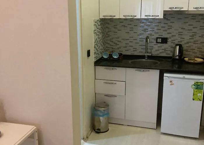 Inncity 3* Esmirna