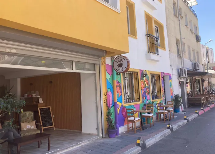 Inncity * Σμύρνη